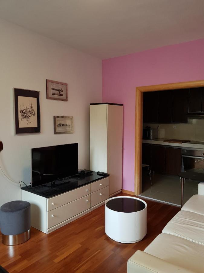 Apartment And Room Marija Krk Town Eksteriør billede